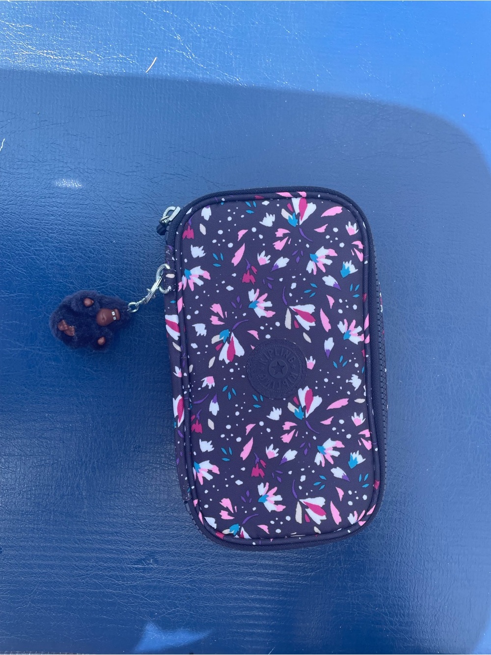 Kipling 50 Pens Case / Printed Cosmetic Pencil Pouch – Floral Monkey Keychain